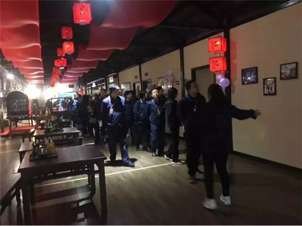 雙十一_酒_任性！全場半價，西安這家店也是拼了！211.jpg